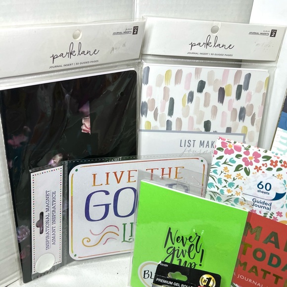 BE WELL COLLECTION GIFT SET - Picture 15 of 16